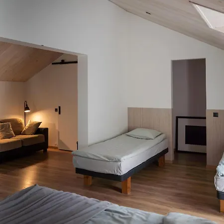 Hobekala 3*